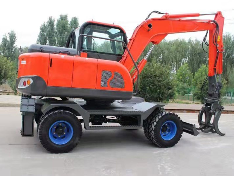 拾裝機(jī)（抓木機(jī)）