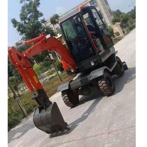 輪式挖掘機